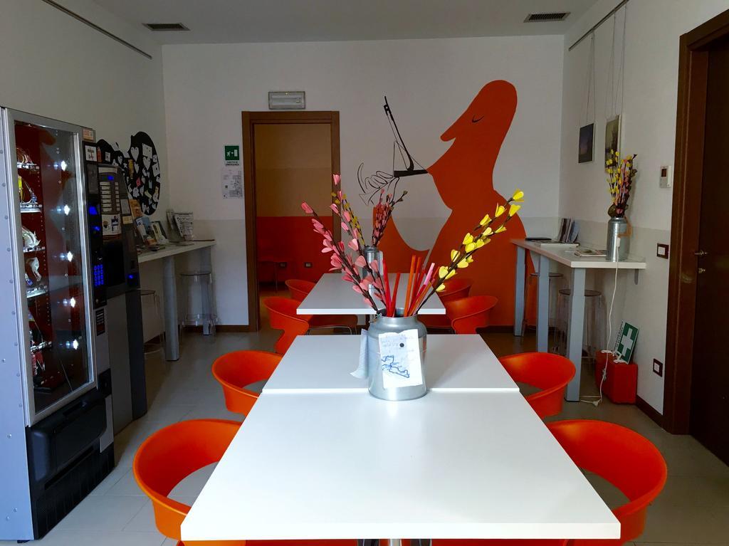 L'Archetto Hostel Cremona Luaran gambar