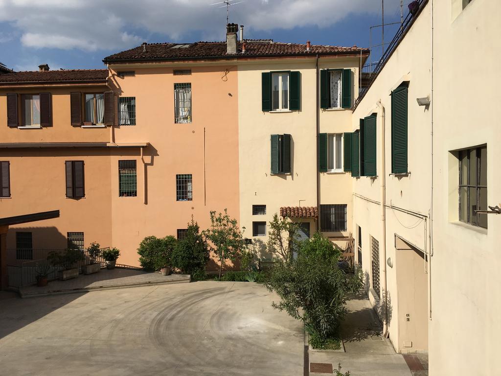 L'Archetto Hostel Cremona Luaran gambar