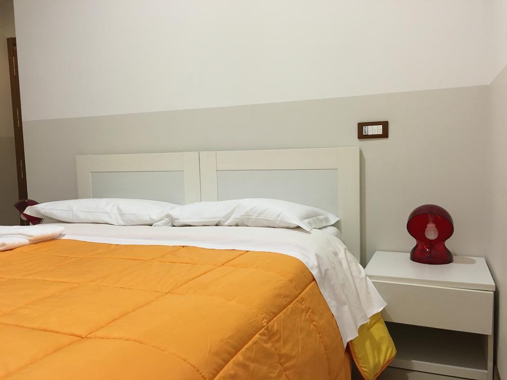 L'Archetto Hostel Cremona Luaran gambar