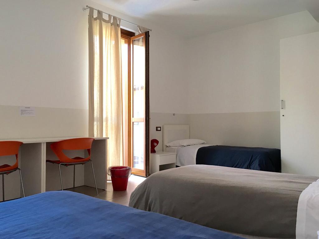 L'Archetto Hostel Cremona Luaran gambar