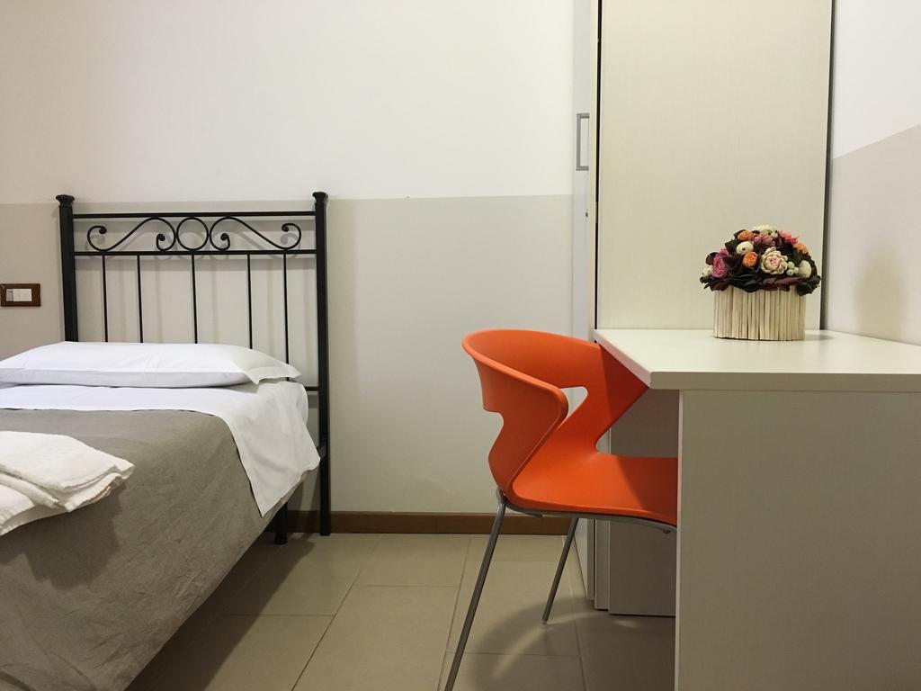 L'Archetto Hostel Cremona Luaran gambar