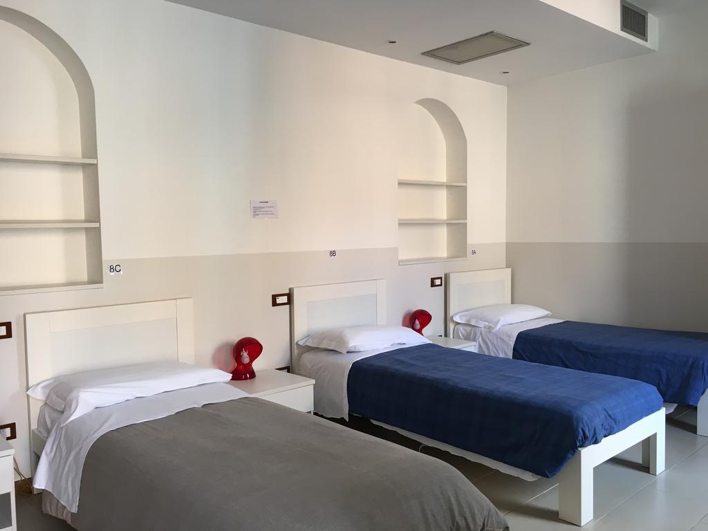 L'Archetto Hostel Cremona Luaran gambar