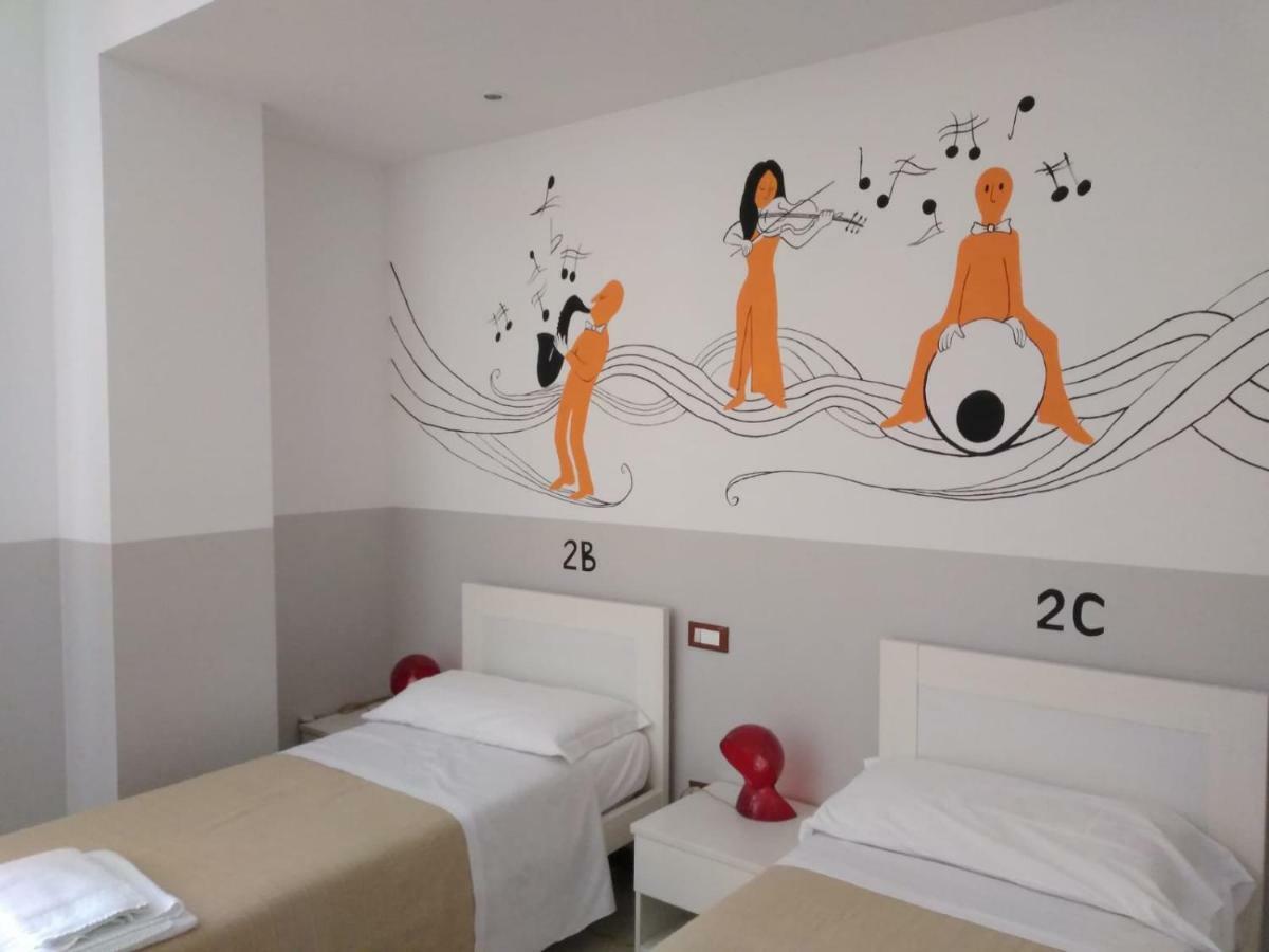 L'Archetto Hostel Cremona Luaran gambar